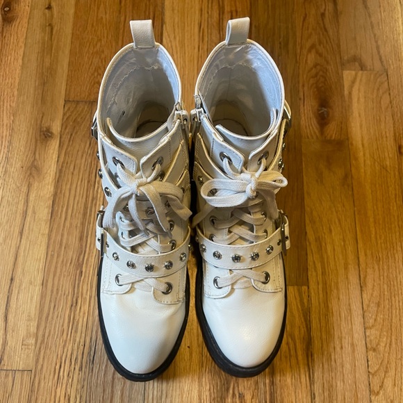 White XOXO Bedazzled Chunky Heal Combat Boots, Size 8 - Picture 7 of 11